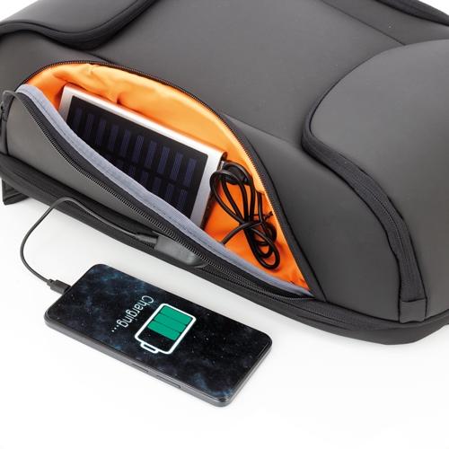 MOCHILA SEMIRIGIDA &quot;HOFMAN&quot;