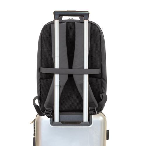 MOCHILA SEMIRIGIDA &quot;MAYER&quot; PIERRE DELONE